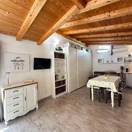 Ceriale's House Con Parcheggio Privato *